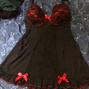 Venus brand lace and mesh babydoll. size 38 C cup